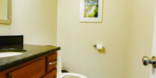 2 Weeks Free Rent~4 Bedroom 2.5 Bathroom With A Large Deck and 2 Car Garage! Near Methodist University Gallery 10