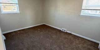 2343 HOFFNAGLE Street Gallery 11