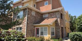 Updated 2 Bed, 2 Bath Main Floor Condo with Garage Updated 2 Bed, 2 Bath Main Floor Condo with Garage Gallery 1