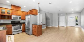 2 Bed/2.5 Bath Townhome in Central Point 2 Bed/2.5 Bath Townhome in Central Point Gallery 12