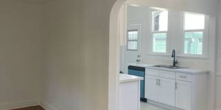1002-1012½ N. Sweetzer Ave. Gallery 27