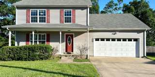 Spacious 3-Bedroom Home with Fenced Yard & Garage! Gallery 1