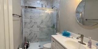 6 Bedroom 3 Bathroom House on Corner lot- LARGE ROOMS Gallery 7