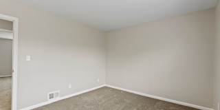 The Prairies Apartment Homes Gallery 30