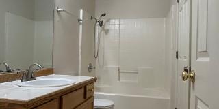 Three Bedroom Duplex Gallery 14