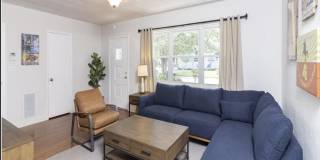 113 Coronado St Gallery 3