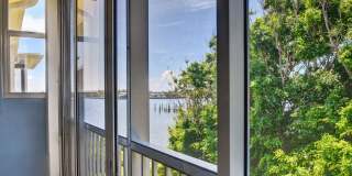 1810 New Palm Way Gallery 12