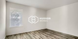 1215 South Lenox Street Gallery 7