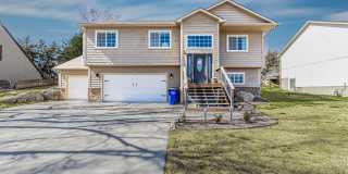 Please View 3D Virtual Walk-Through Before Scheduling a Showing Gallery 1