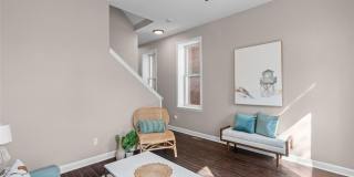 2253 Indiana Avenue Gallery 4