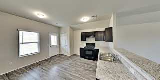 Nice 3 Bed 2 Bath Home in Yukon Schools Gallery 5
