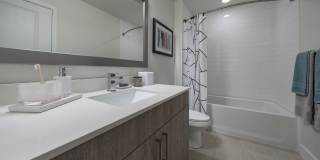 Blu27 at Edgewater Gallery 28