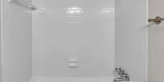 6900 Roswell Road Gallery 10