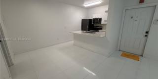 18328 NW 68th Ave Gallery 4