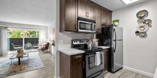 98Hundred Gallery 43