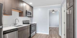 561 Singer Drive - B Gallery 11