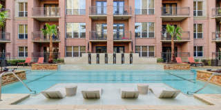 Hollings Post Oak Gallery 5