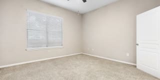 Artisan Apartments & Shops Gallery 50