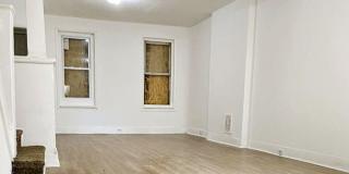 LARGE! NEWLY REMODELED 4 BEDROOM HOME 4 A STEAL!!! Gallery 6