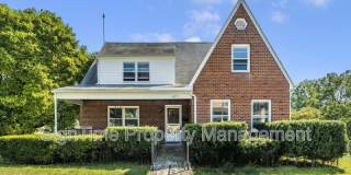 826 Summit Avenue Gallery 1