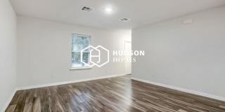 916 Olive Street Gallery 5