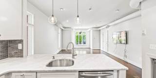 Modern U Street Condo | 2 Bed | 2 Bath | 1000 Sf | Large Balcony | 1 Parking Space Gallery 12