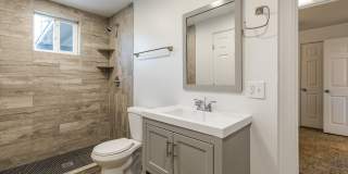 4535 E 14th St Gallery 10