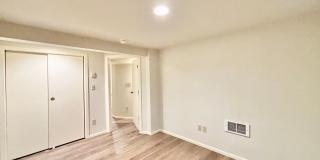 1921 Franklin Pl E Gallery 13