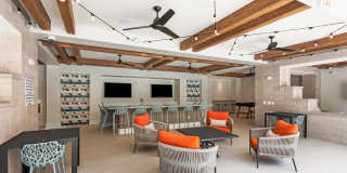 Seven Oaks Gallery 27