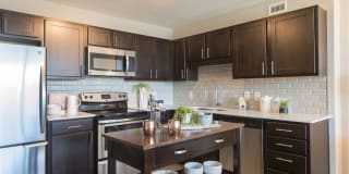 The Cabochon at River Oaks Gallery 1