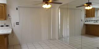 3 Bedroom - 2 Bath Pool Home Gallery 6