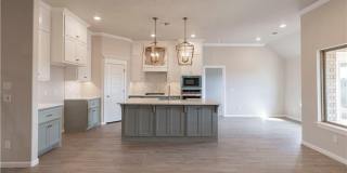Luxury 4 Bedroom 3 Bathroom Home with bonus room & storm shelter in Deer Creek Schools- Neighborhood Pool/Park Gallery 4