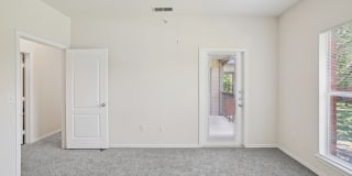 Kensington Park Apartment Homes Gallery 10