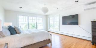 573 Wolcott Avenue Gallery 24