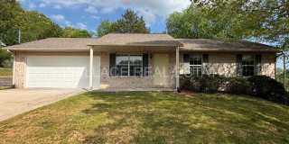 HALLS HAS IT -- ALL ONE LEVEL 3 BEDROOM HOME!! Gallery 1