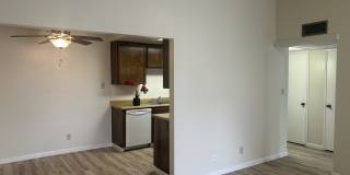 1313 Floyd Gallery 1