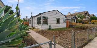 Recently Renovated University Heights 2 Bed 1 Bath with 2 off-street parking spaces! Pet OK! Gallery 4