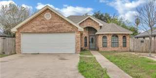 531 Tulip Circle Gallery 1