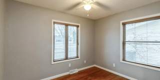 1412 Johnson Street Gallery 17