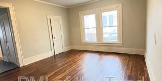 1110 Adams Street Gallery 9