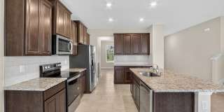2546 WARREN ACRES Boulevard Gallery 13