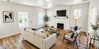 2509 Gladstone St Gallery 2