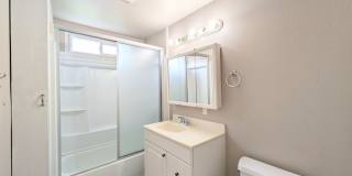 1Bd/1Ba Everett Condo Gallery 7