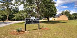 Highland and Willow Place Gallery 8