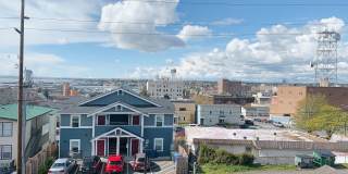 Spacious 3 & 4 Bedroom Apartments Near WWU + Downtown Gallery 66
