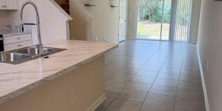 136 Whispering Brook Dr Gallery 2