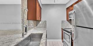 2851 N Oakland Forest Dr Gallery 2