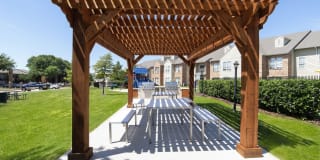 Arlington Hills Gallery 11