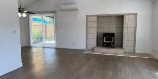 Beautiful 3 bedroom 2 bath house in Eugene! Gallery 11
