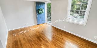 313 Chamberlin St Gallery 3